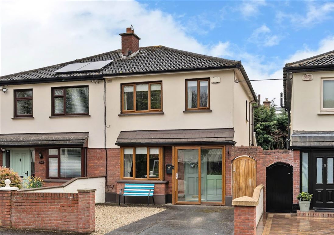 19 Woodview Park, Castleknock, Dublin 15