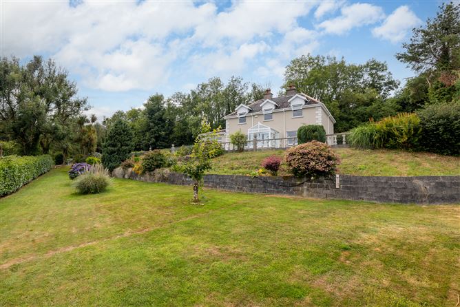 Photo 23 of 53 — Woodview House, Clogrennane , Carlow Town, Carlow