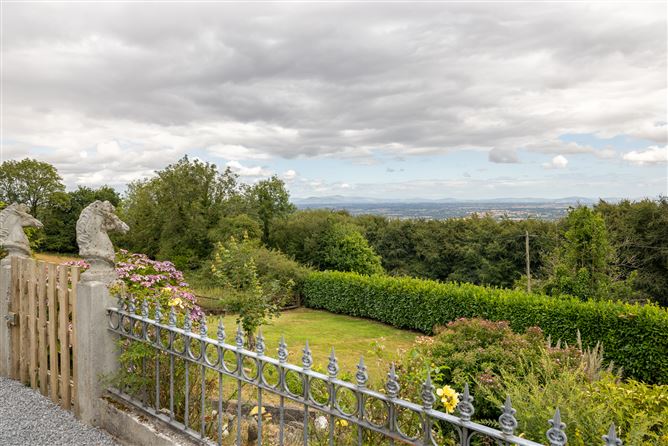 Photo 10 of 53 — Woodview House, Clogrennane , Carlow Town, Carlow