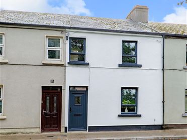 6 Corrib Terrace, Woodquay, Galway City