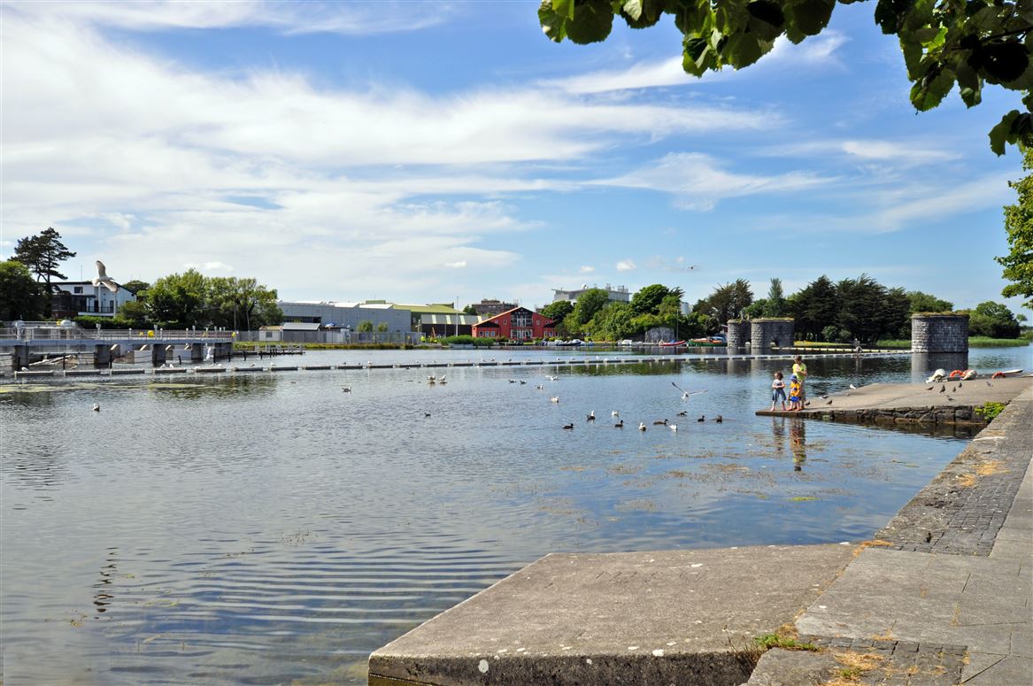 6 Corrib Terrace, Woodquay, Galway City