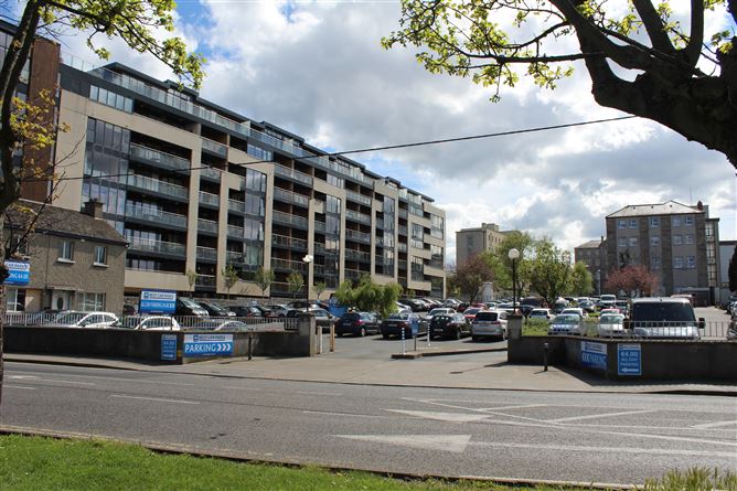 Crofton Road,Dun Laoghaire,Co.Dublin