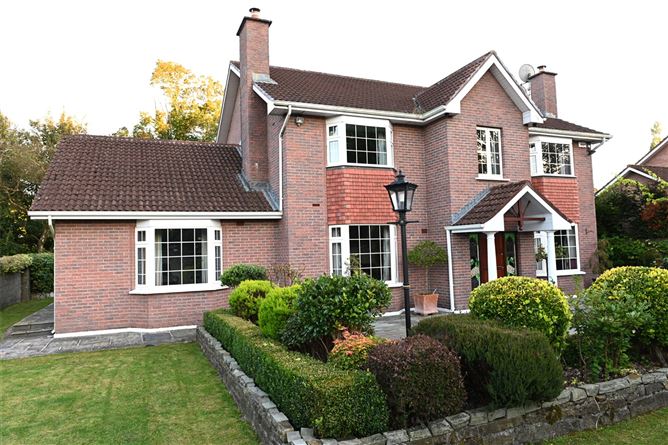 2 Woodbrook, Rochestown, Cork