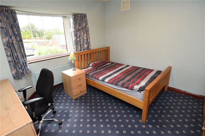 2 Woodbrook, Rochestown, Cork