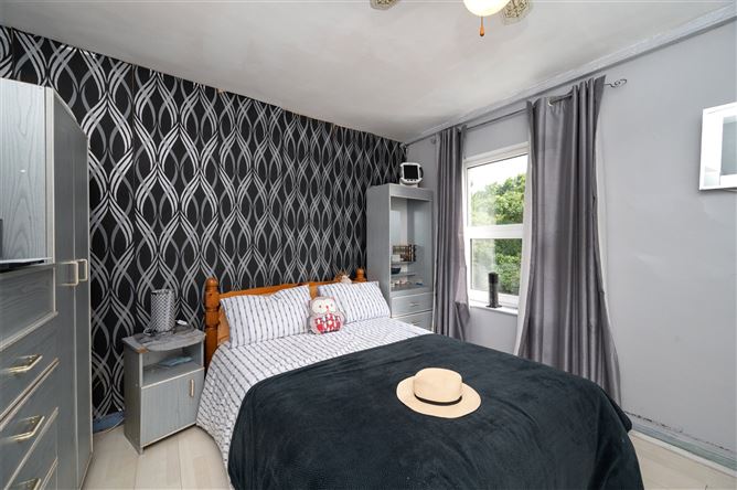 1 Golden Villas Terrace, Commons Road, Blackpool, Cork
