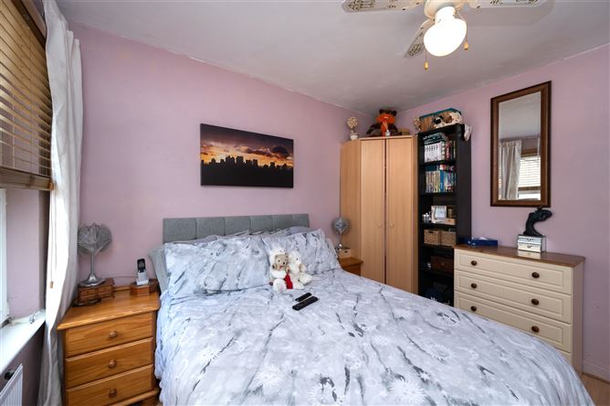 1 Golden Villas Terrace, Commons Road, Blackpool, Cork