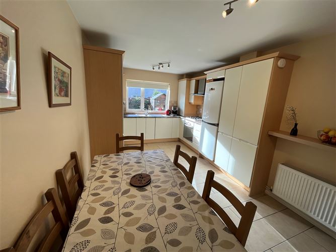 8 Oak Park, Castleredmond, Midleton, Cork