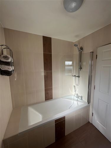 8 Oak Park, Castleredmond, Midleton, Cork