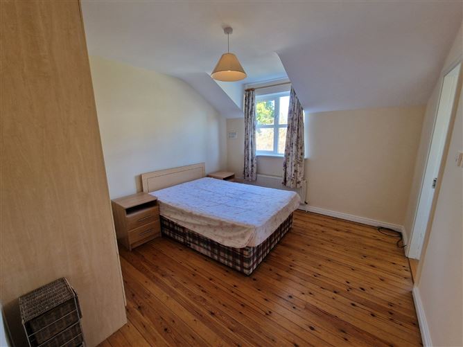 63 Westwood, Golf Links Road, Ennis, Co. Clare