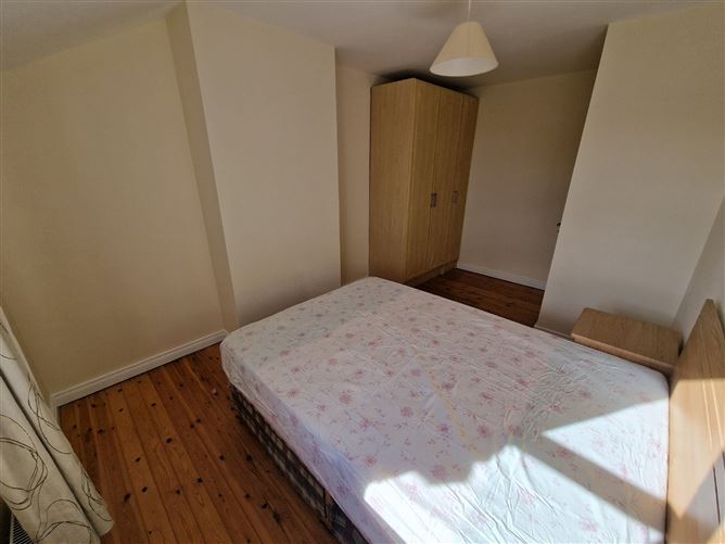 63 Westwood, Golf Links Road, Ennis, Co. Clare