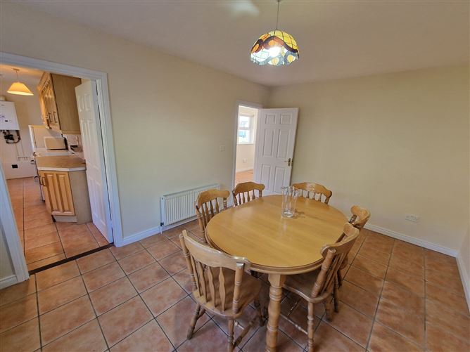 63 Westwood, Golf Links Road, Ennis, Co. Clare