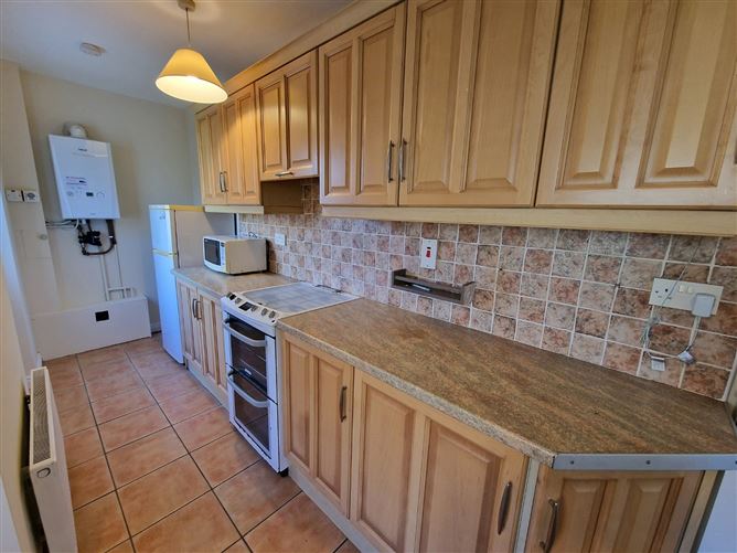 63 Westwood, Golf Links Road, Ennis, Co. Clare