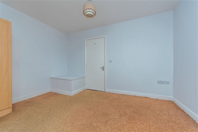 2 Claregate Court, Kildare Town, Kildare