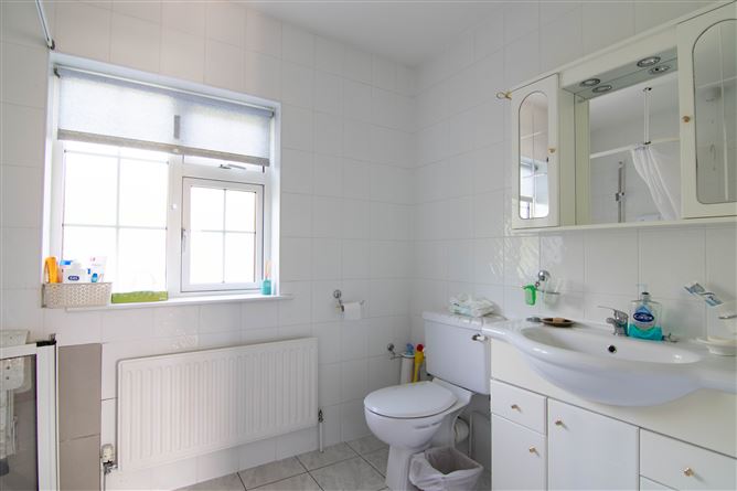 2 Springmount, Waterford Road, Kilkenny, Kilkenny