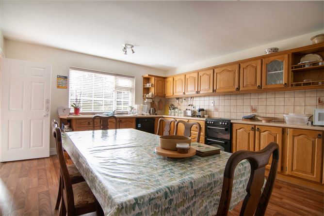 2 Springmount, Waterford Road, Kilkenny, Kilkenny