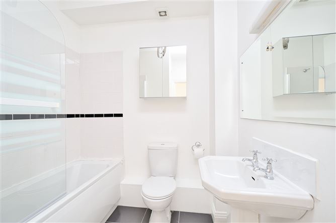 35 Newcastle Manor Square , Newcastle, Dublin