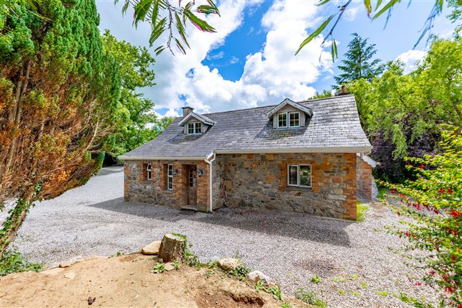 Connifer House, Breansha , Emly, Tipperary