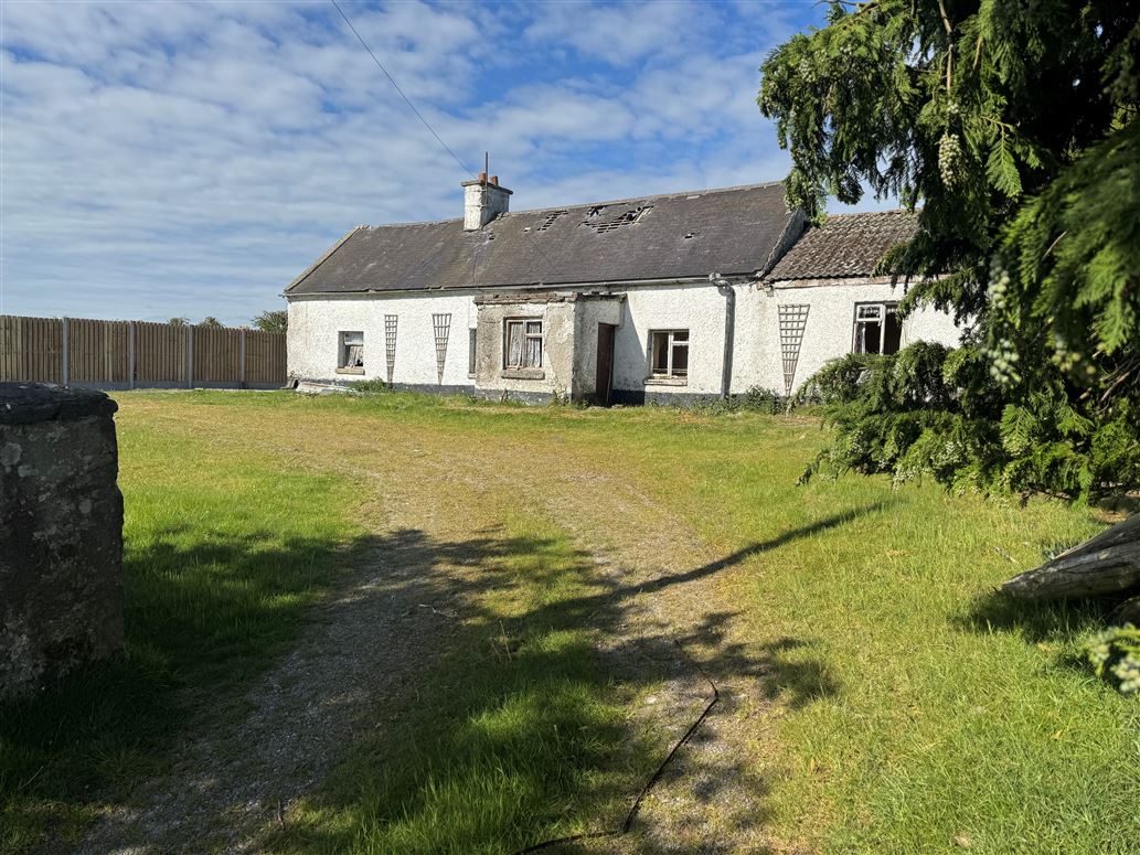 Derelict Farmhouse on c. 0.75 Acre, Crehelp, Dunlavin, Wicklow