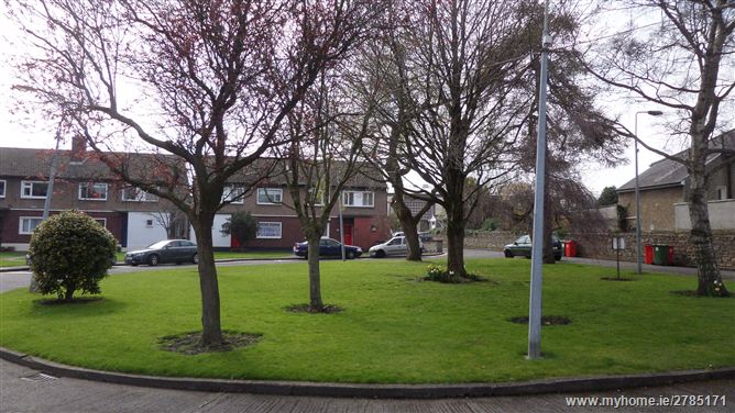 3 Oaklands Crescent, Highfield Road, Rathgar,  Dublin 6