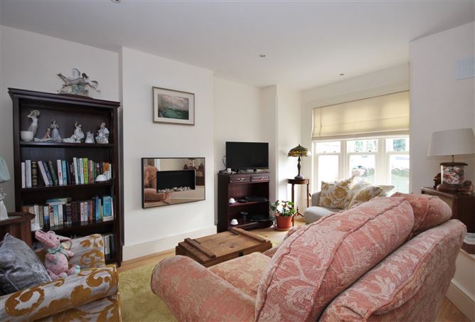9 Churchfields, Cedar Court, Delgany, Co. Wicklow