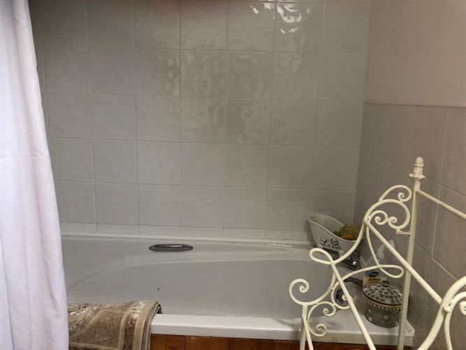 8 Corradoo Cottages, Boyle, Ballinafad, Sligo