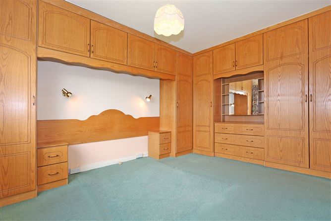 87 Ashbrook Gardens, Ennis Road, Limerick
