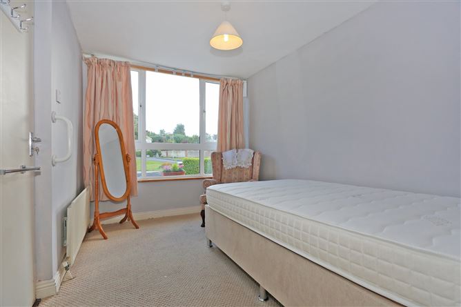 87 Ashbrook Gardens, Ennis Road, Limerick