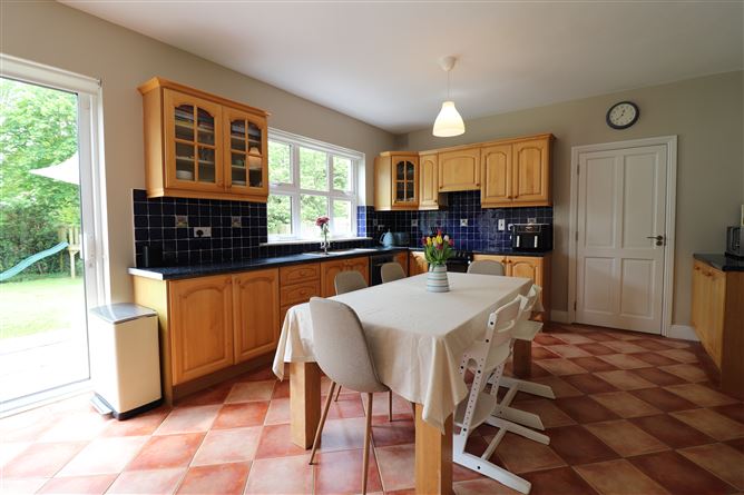 49 Shoreside, Ballina, Tipperary