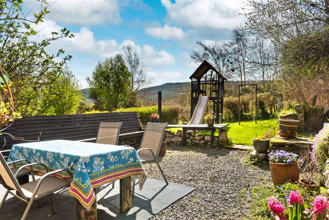 Cockadoodledoo, Killakee Road, Rathfarnham, Dublin 16