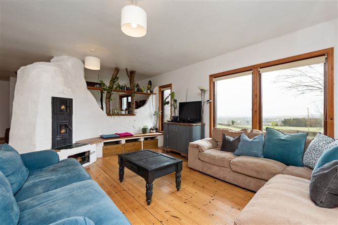 Cockadoodledoo, Killakee Road, Rathfarnham, Dublin 16