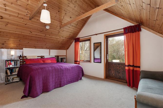 Cockadoodledoo, Killakee Road, Rathfarnham, Dublin 16