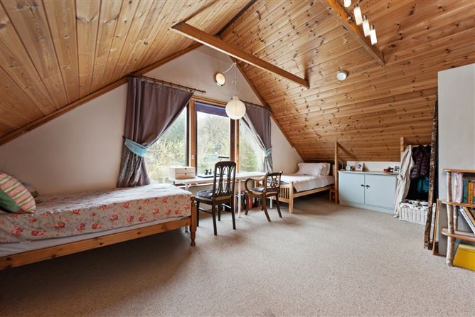 Cockadoodledoo, Killakee Road, Rathfarnham, Dublin 16