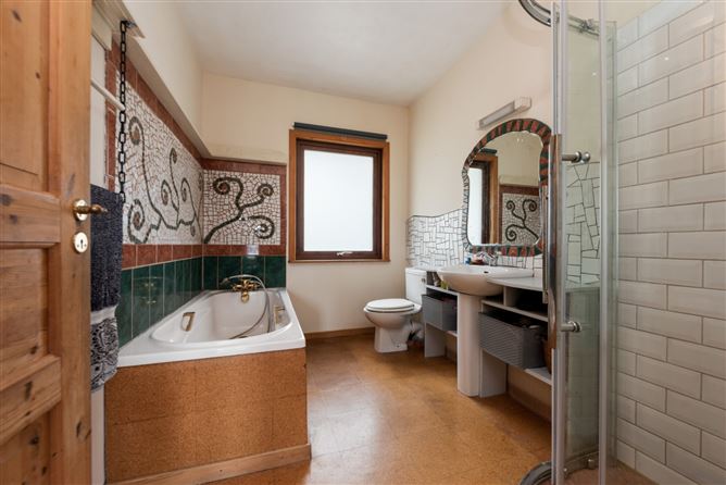 Cockadoodledoo, Killakee Road, Rathfarnham, Dublin 16