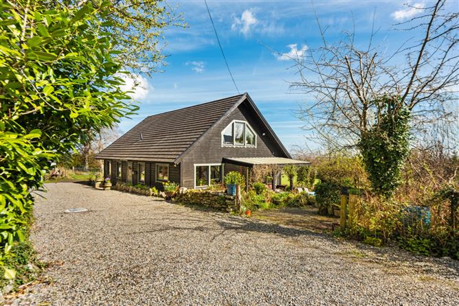 Cockadoodledoo, Killakee Road, Rathfarnham, Dublin 16