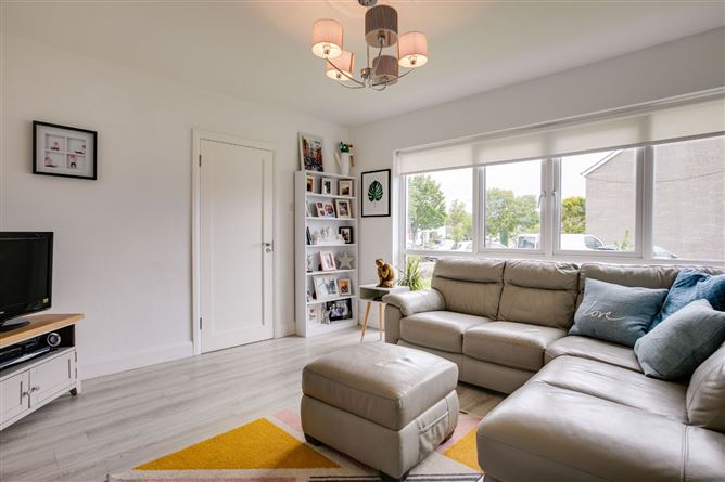 23 Sutton Grove, Sutton, Dublin 13
