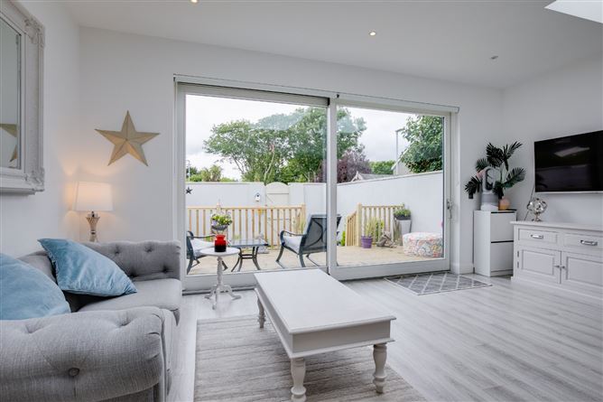 23 Sutton Grove, Sutton, Dublin 13