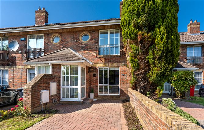 18 ESKER LODGE, Lucan, Dublin