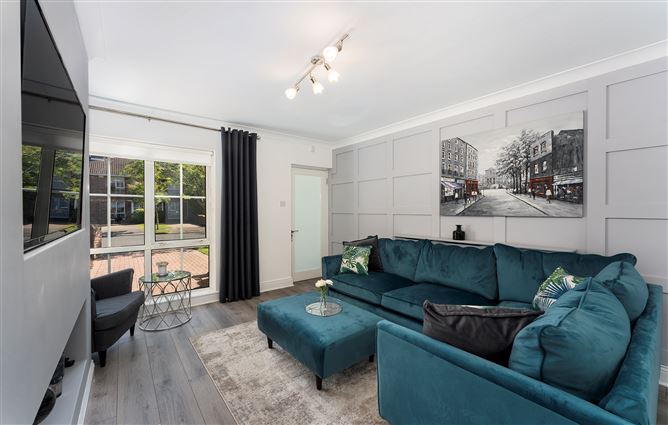 18 ESKER LODGE, Lucan, Dublin