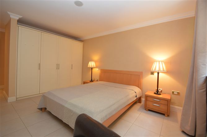  1 Lísín Apartments, Strawberry Hill, Cork City, Cork