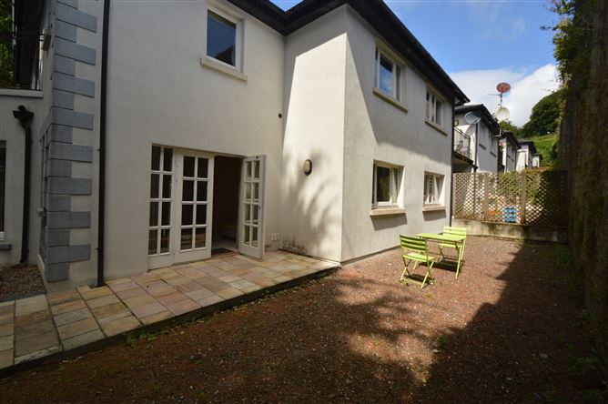  1 Lísín Apartments, Strawberry Hill, Cork City, Cork
