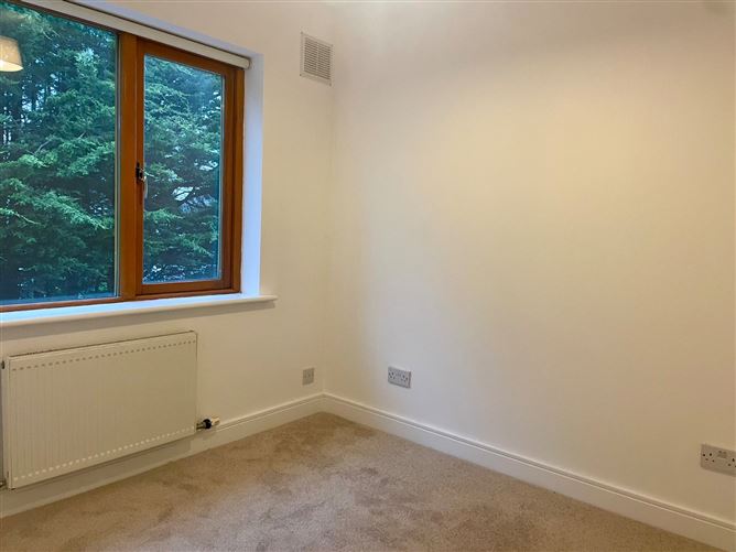 6A Sycamore Green, The Park, Cabinteely, Dublin 18