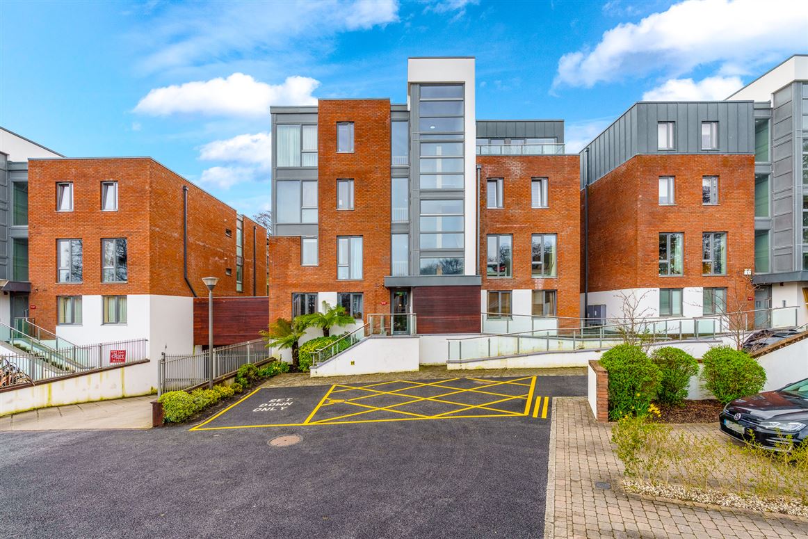 28 The Croft, Parc Na Silla Avenue, Loughlinstown, Dublin 18