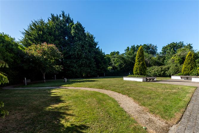 28 The Croft, Parc Na Silla Avenue, Loughlinstown, Dublin 18