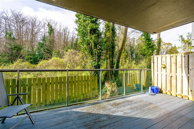 28 The Croft, Parc Na Silla Avenue, Loughlinstown, Dublin 18
