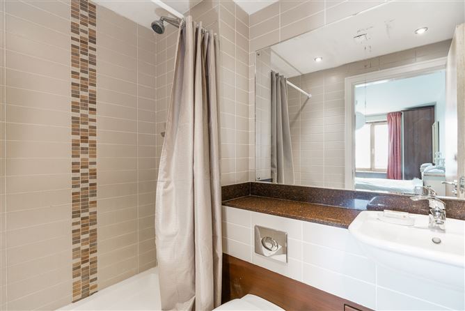 28 The Croft, Parc Na Silla Avenue, Loughlinstown, Dublin 18