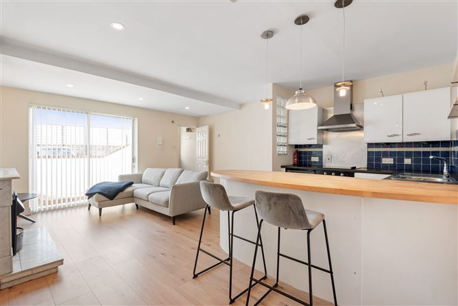 7 Eaton Court, Terenure, Dublin 6W