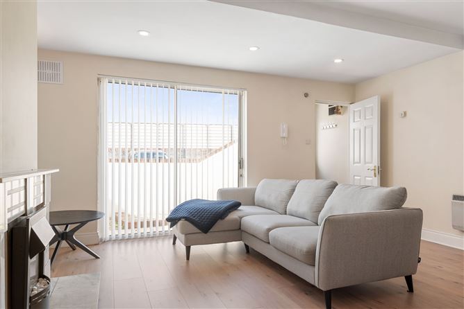 7 Eaton Court, Terenure, Dublin 6W