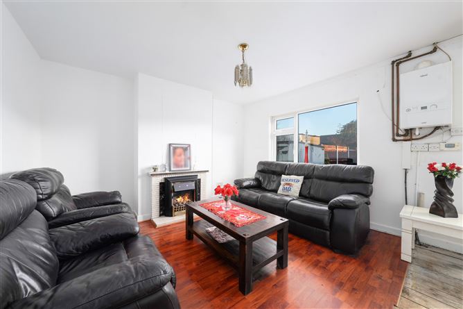 39 Claremont Drive, Glasnevin, Dublin 11