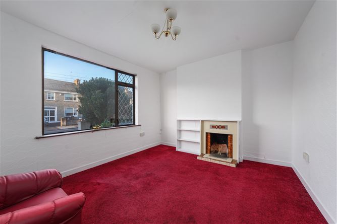 39 Claremont Drive, Glasnevin, Dublin 11