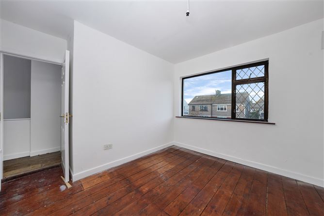 39 Claremont Drive, Glasnevin, Dublin 11
